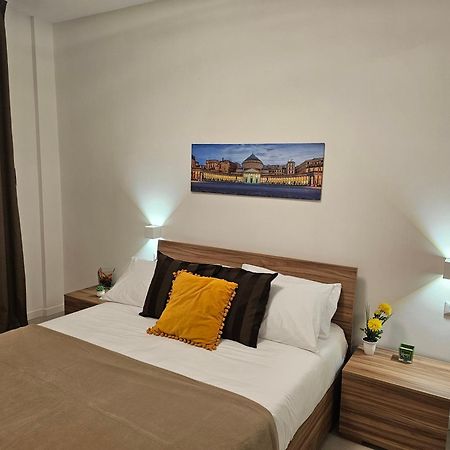 Erminia Suite Napoli Esterno foto