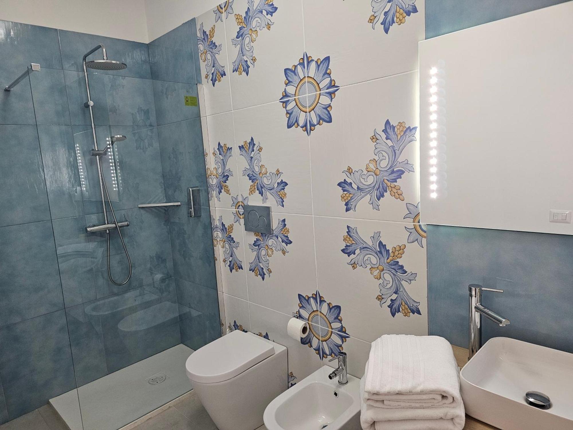 Erminia Suite Napoli Esterno foto