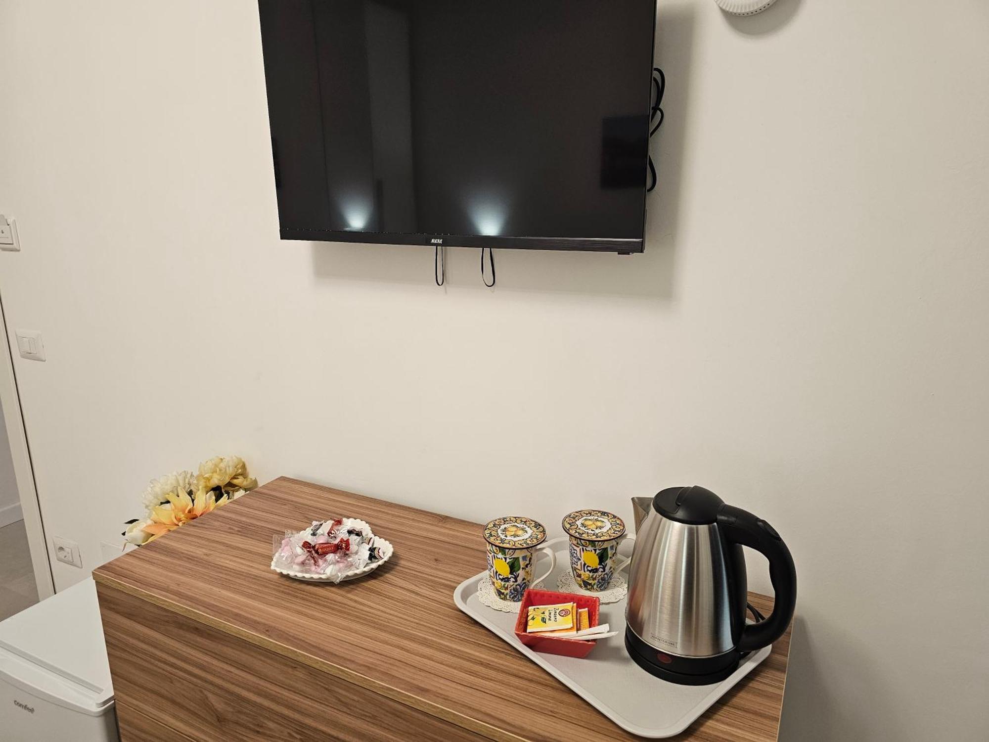 Erminia Suite Napoli Esterno foto