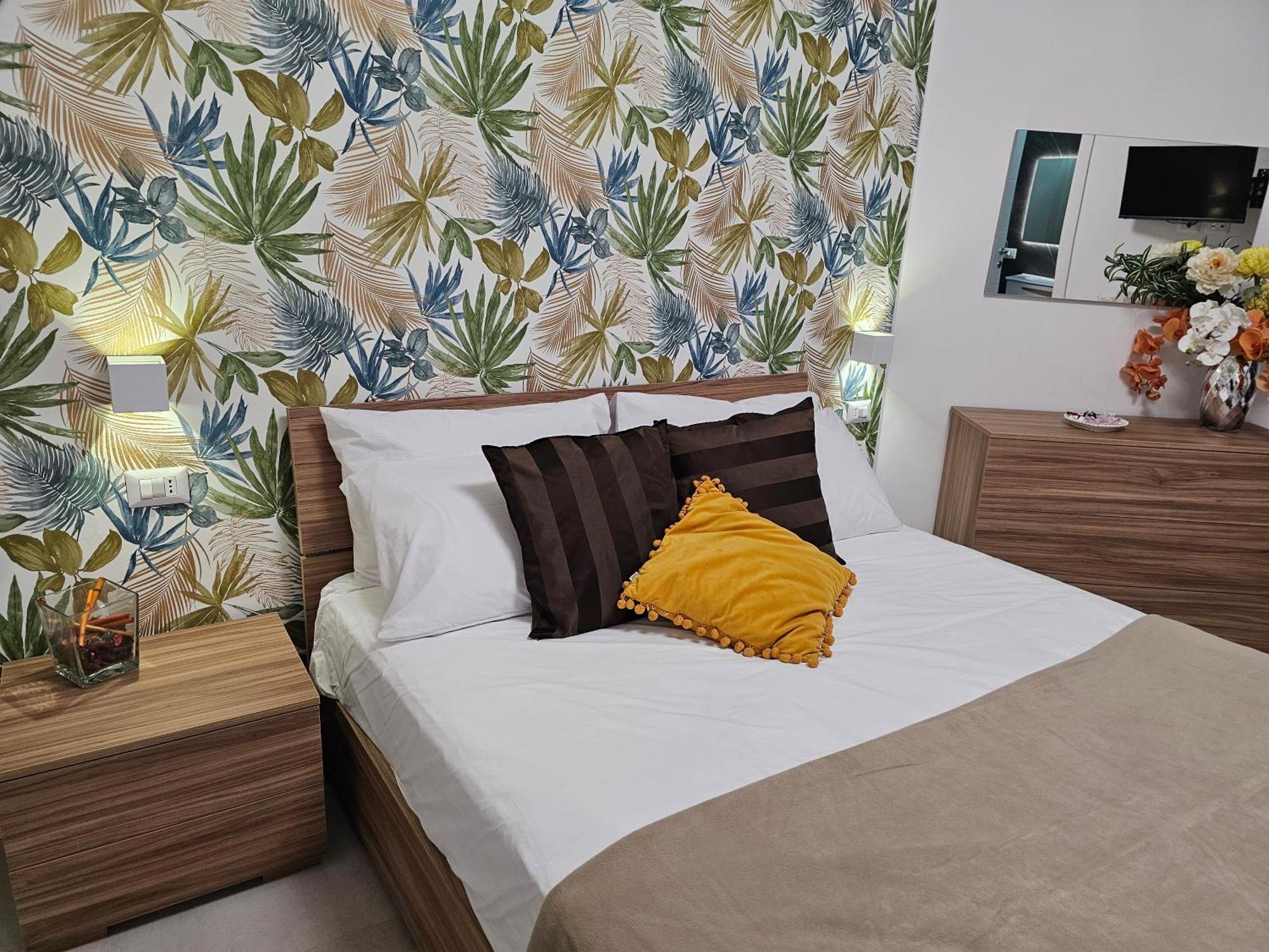 Erminia Suite Napoli Esterno foto