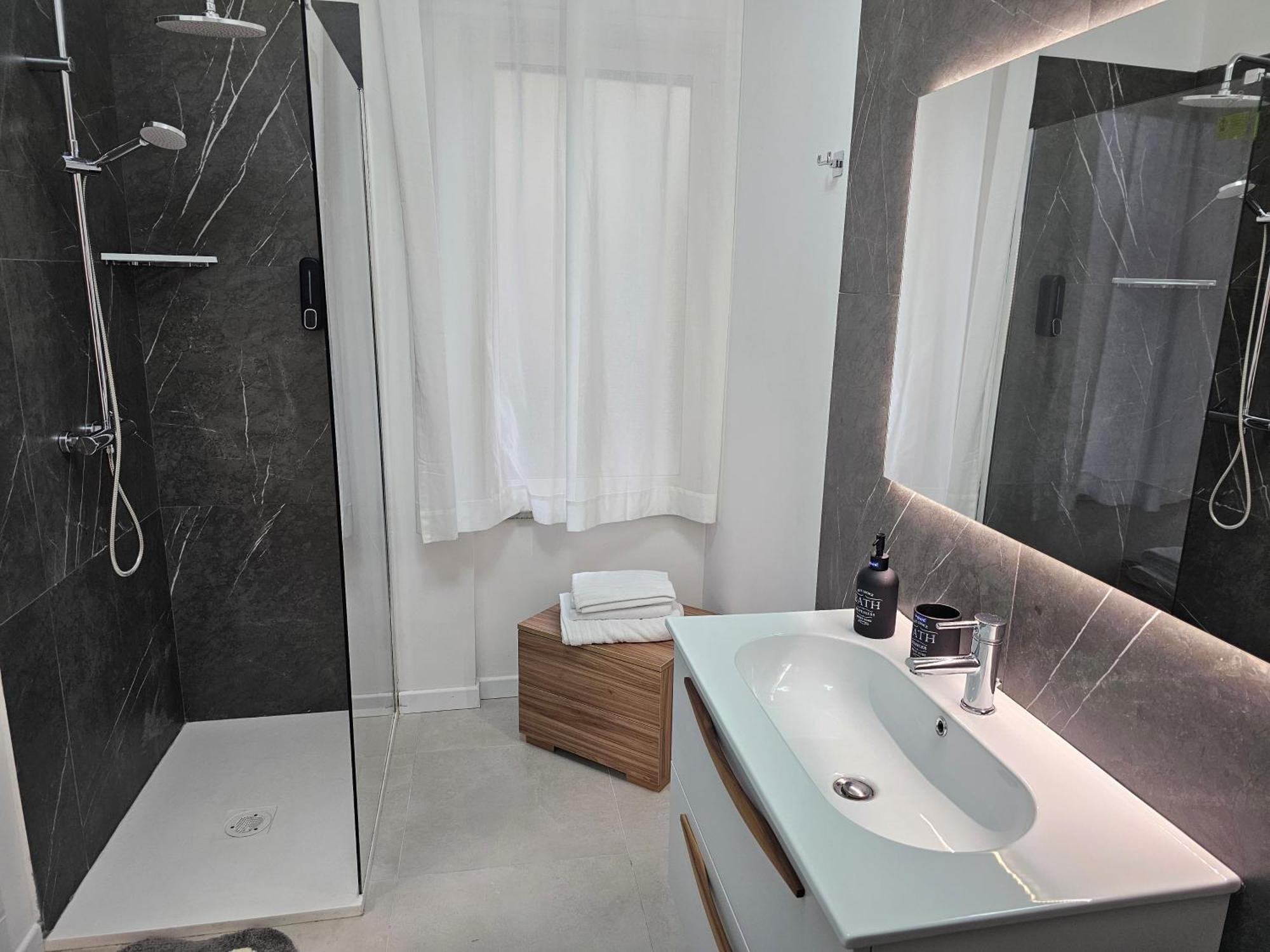 Erminia Suite Napoli Esterno foto