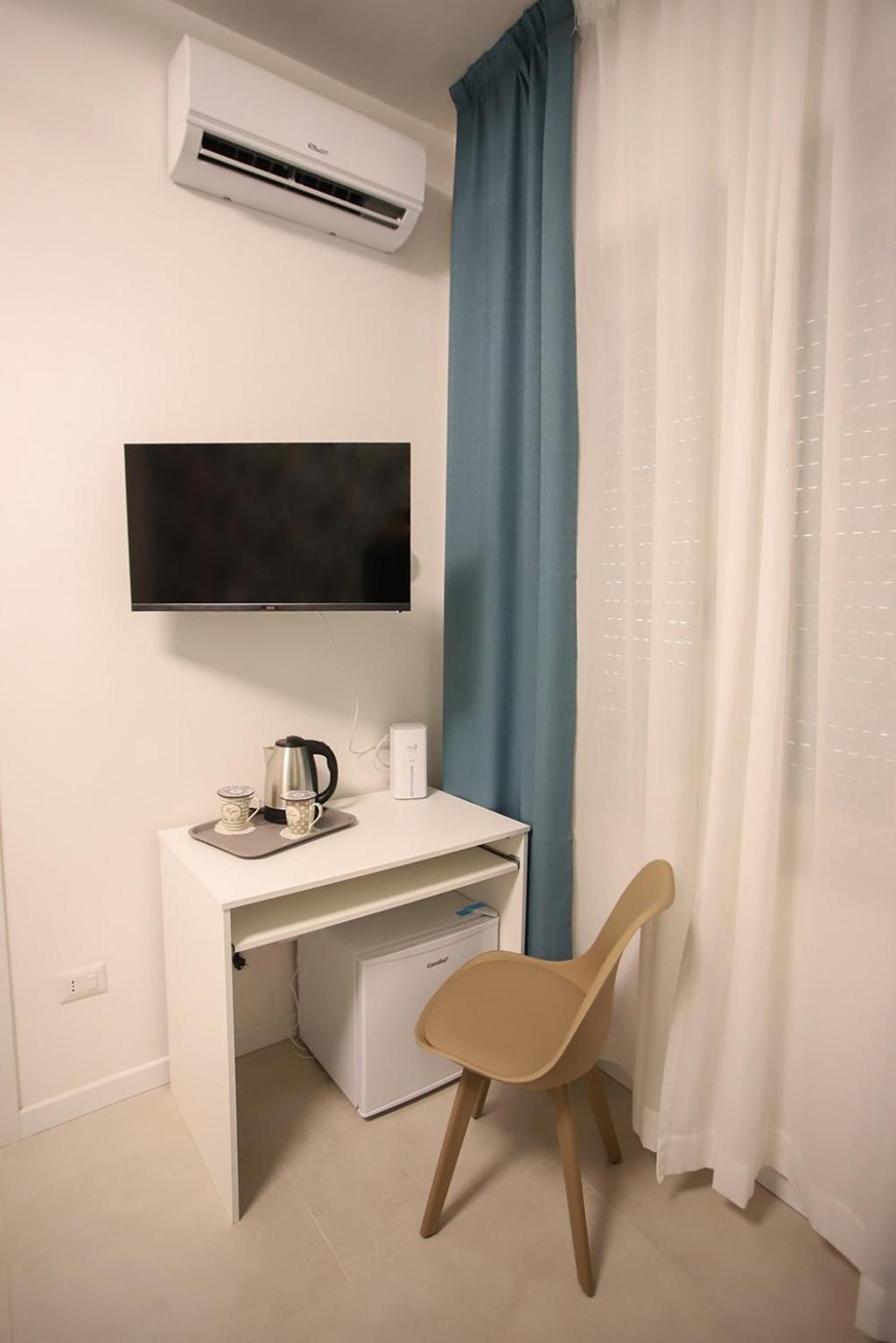 Erminia Suite Napoli Esterno foto