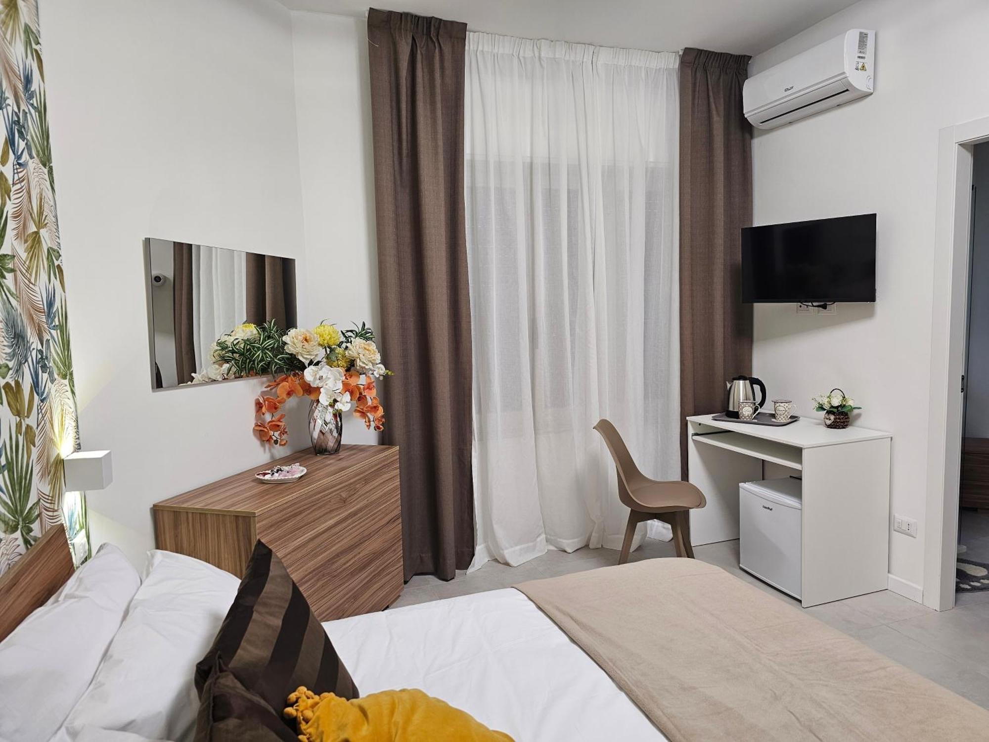 Erminia Suite Napoli Esterno foto